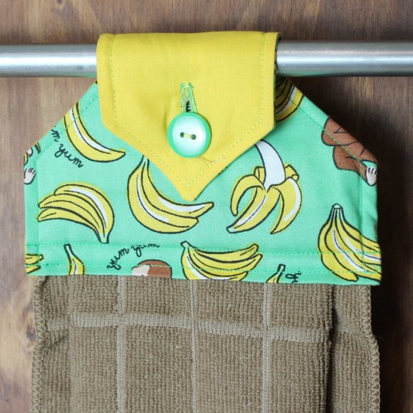 CURIOUS GEORGE HAND TOWEL GREEN & YELLOW HANDMADE HANGING KITCHEN TAN MICROFIBER - Picture 5 of 6